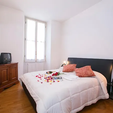 Elegante Apartamento Menaggio